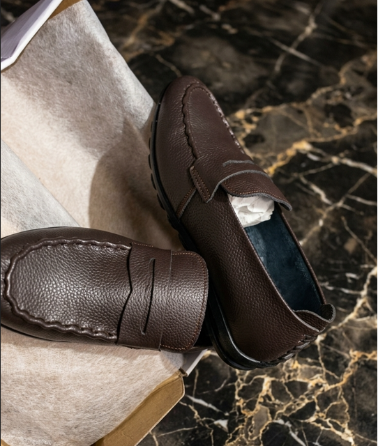 Loafers shoes